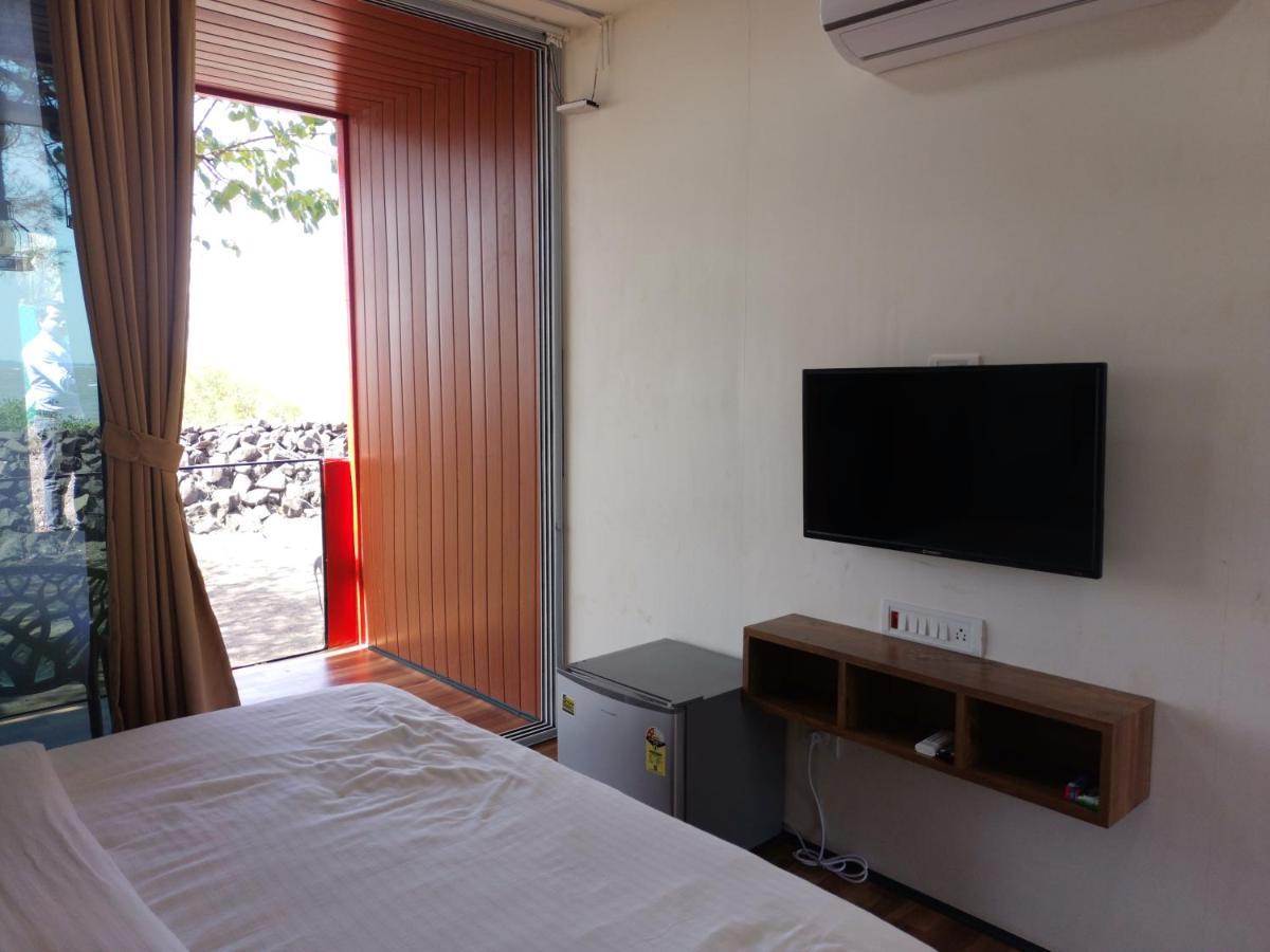 The Koasta Sea View Resort Korlai Dış mekan fotoğraf